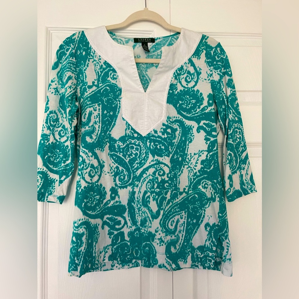 Lauren Ralph Lauren tunic size small flexible fabric with linen detail.